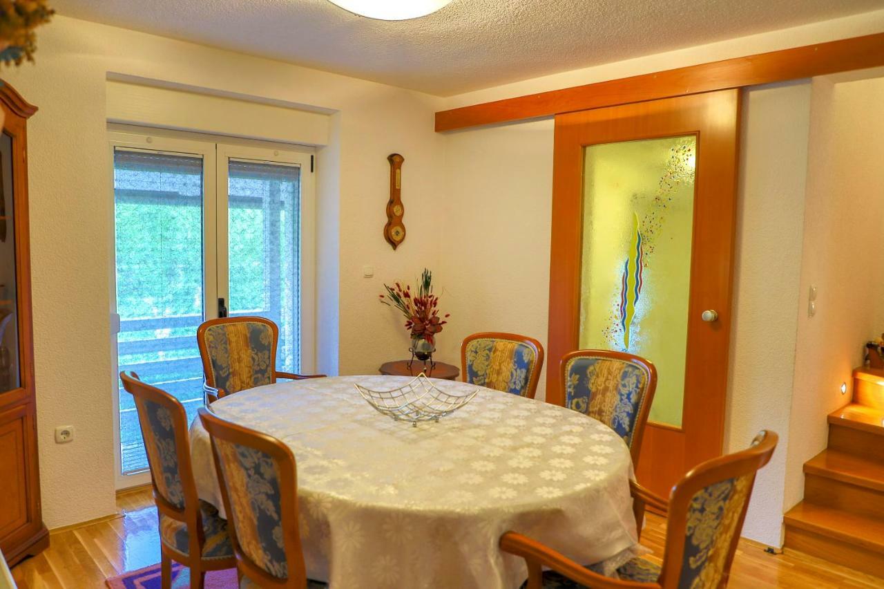 Bihać Holiday Home Villa Sara מראה חיצוני תמונה