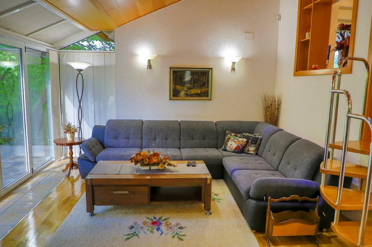Bihać Holiday Home Villa Sara מראה חיצוני תמונה